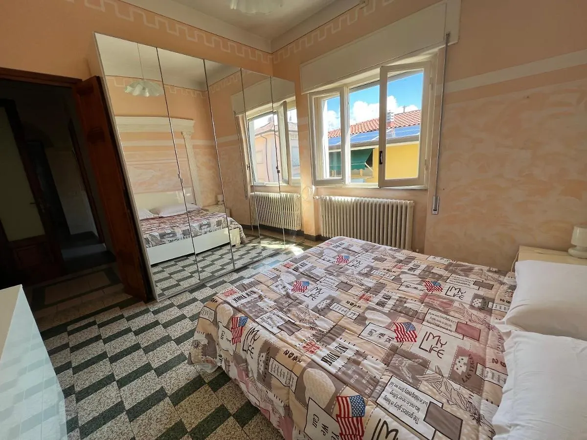 Apartment Villa Sophia Mare 1 Lido di Camaiore