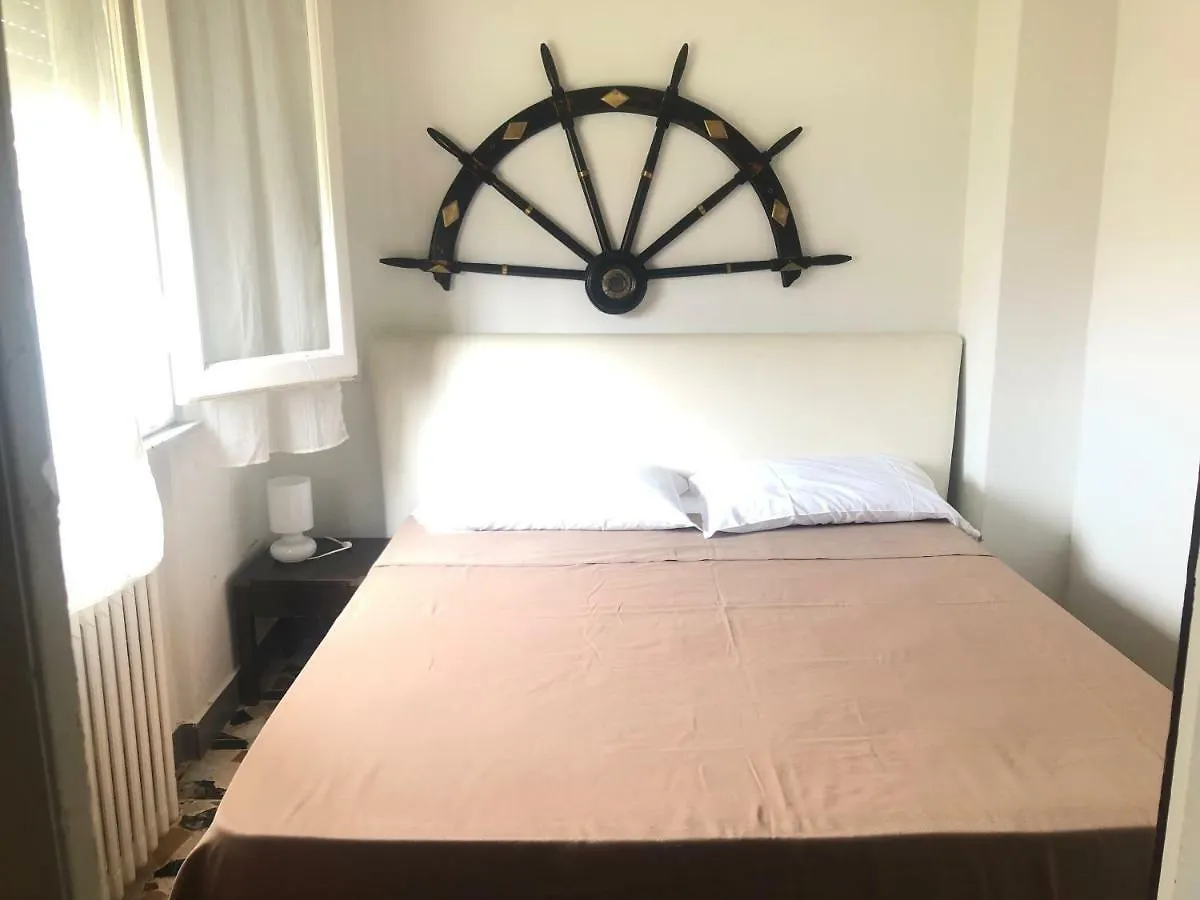 Villa Sophia Mare 1 Lido di Camaiore Italy
