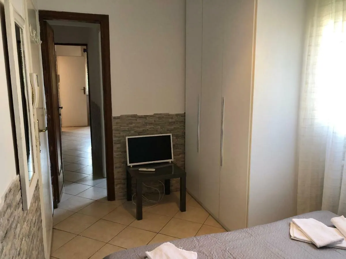 Villa Sophia Mare 1 Lido di Camaiore 0*,
